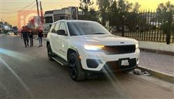 جیپ گراند شیرۆکی